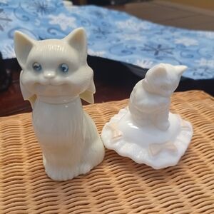 Avon Perfume Bottles Set Of 2 Cats